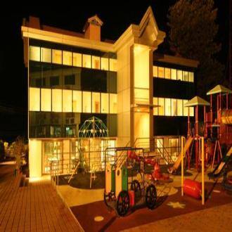 4 Bedroom Bungalow In A Resort, Panchgani 1